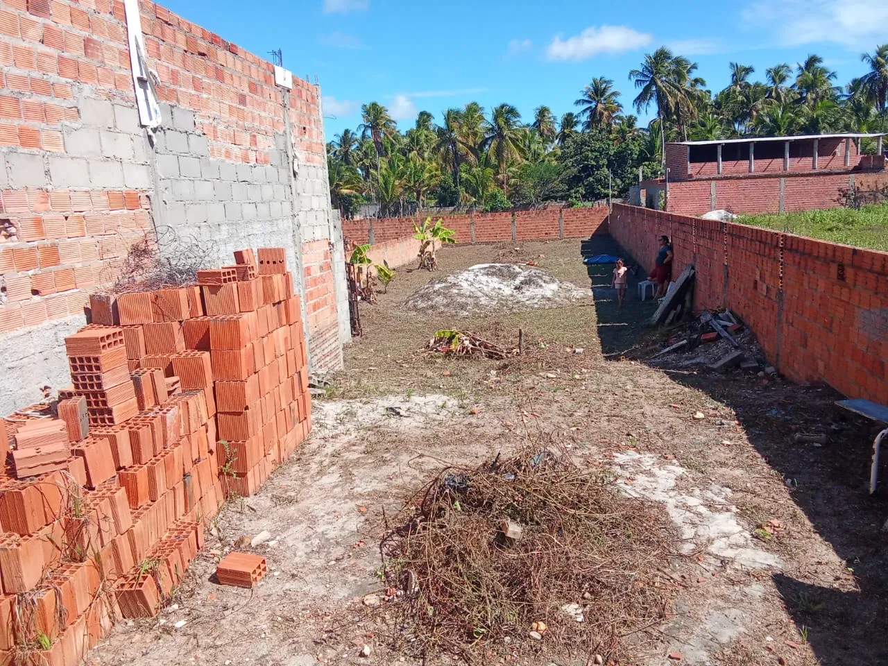Vendo lindo terreno em Piaçabuçu