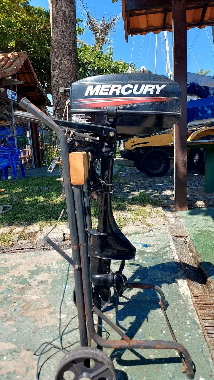 Motor de popa mercury 3.3