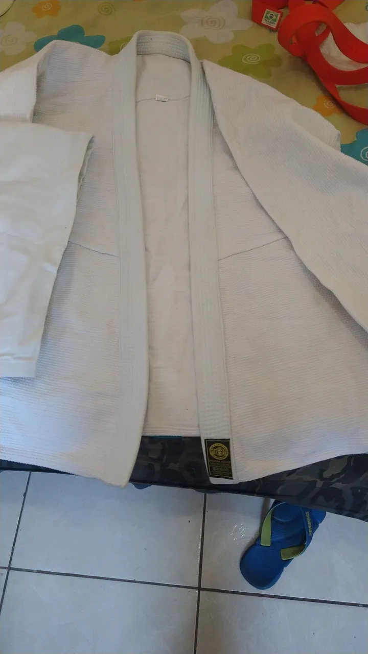 Kimono Judo/Jiu-jitsu Branco Adulto