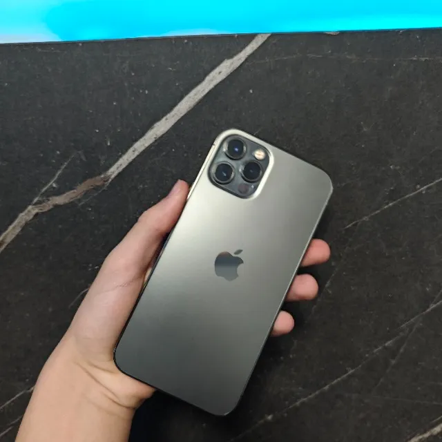 iPhone 12 Pro 256Gb Cinza Espacial (Seminovo em Ótimo Estado)