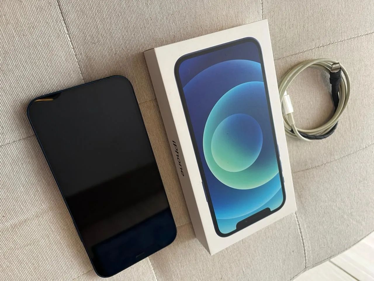 IPhone 12 - 256GB AZUL - Celulares e Smartphones - Montanhão, São