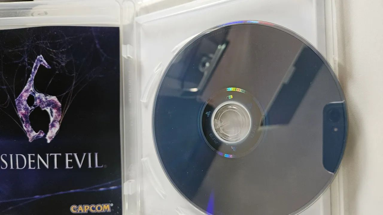 Jogo Resident Evil 6 - PS3 usado original  - Foto 2