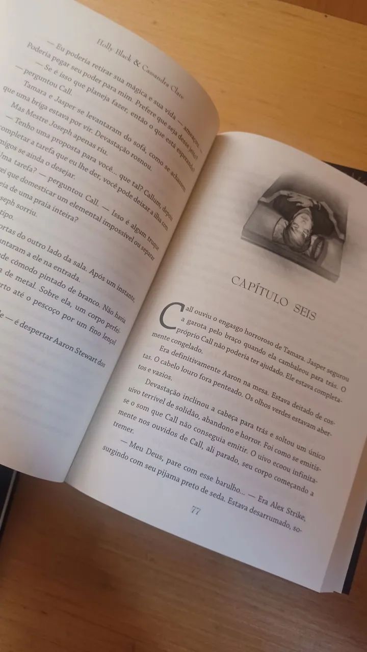 Box Magisterium - Holly Black e Cassandra Clare (acompanha marcadores de página) - Foto 5