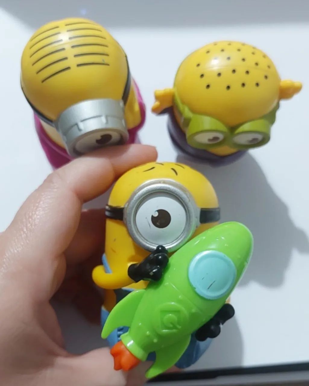 Lote 3 bonecos Minions Coleção Mc Donalds  - Foto 3