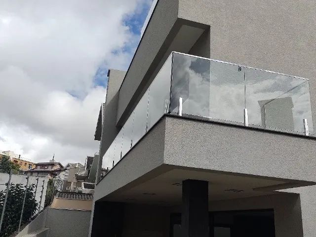 Guarda corpo com vidro partir de RS 500.00 metro