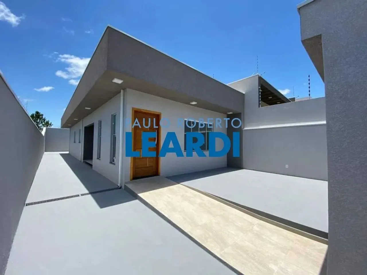 CASA TÉRREA - RESIDENCIAL SANTA HELENA - SP