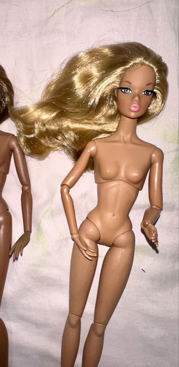 Boneca intrinity 64314277365251120