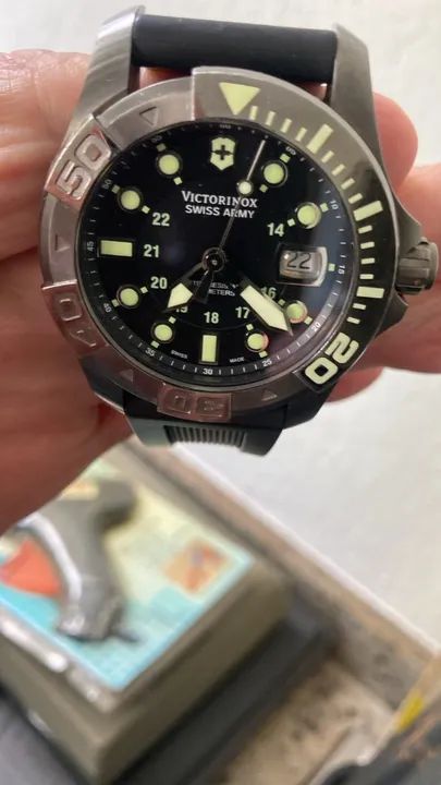 Relógio para Mergulho Profissional  Victorinox Swiss Army Dive Master 500 Black Inox  - Foto 3