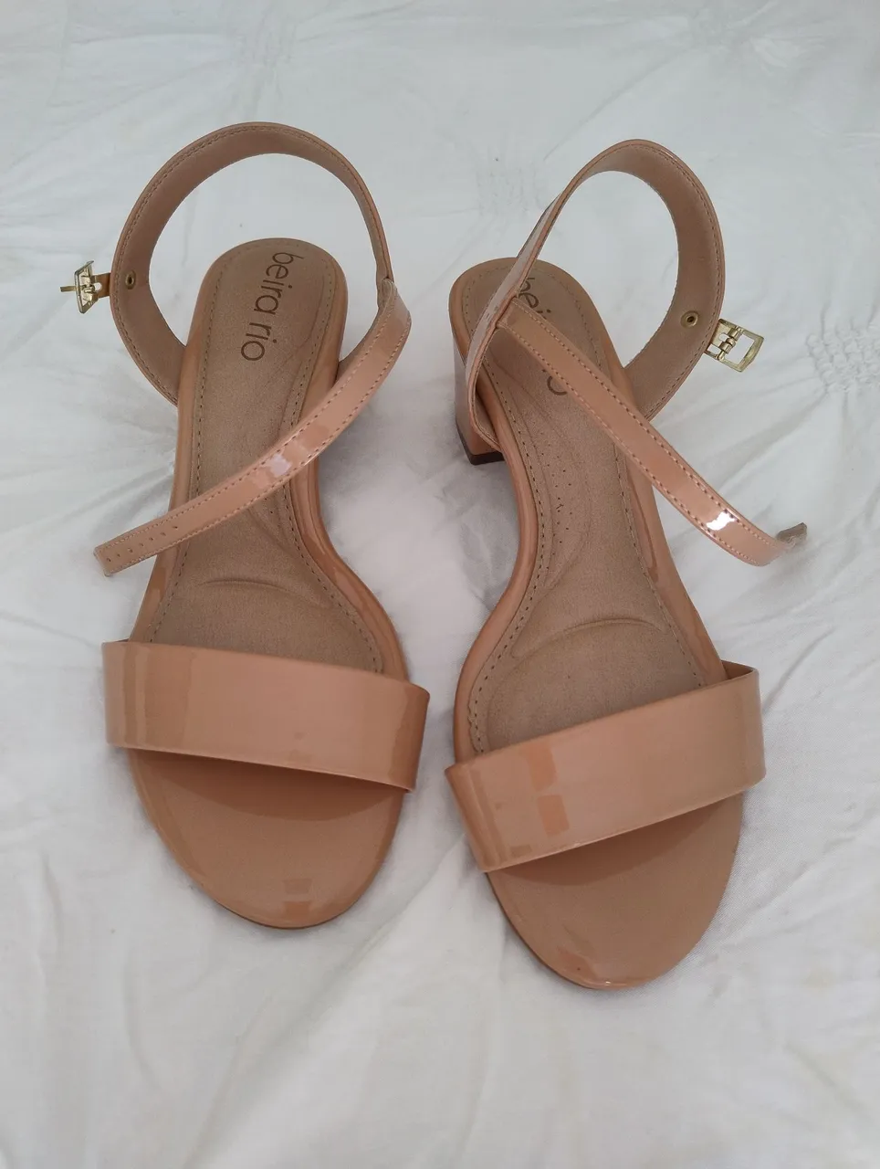 Sandálias Beira Rio Nude - Elegância e Conforto