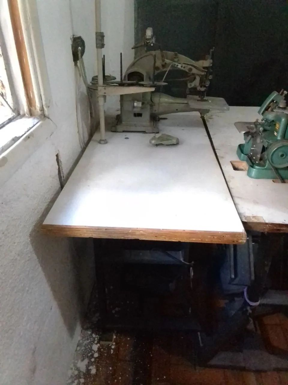 Máquinas de Overloque e Galoneira - Foto 3