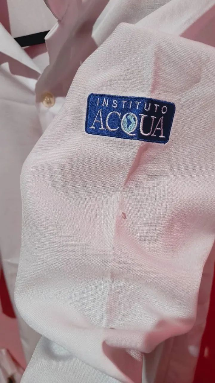 Vendo jaleco Branco - Foto 4