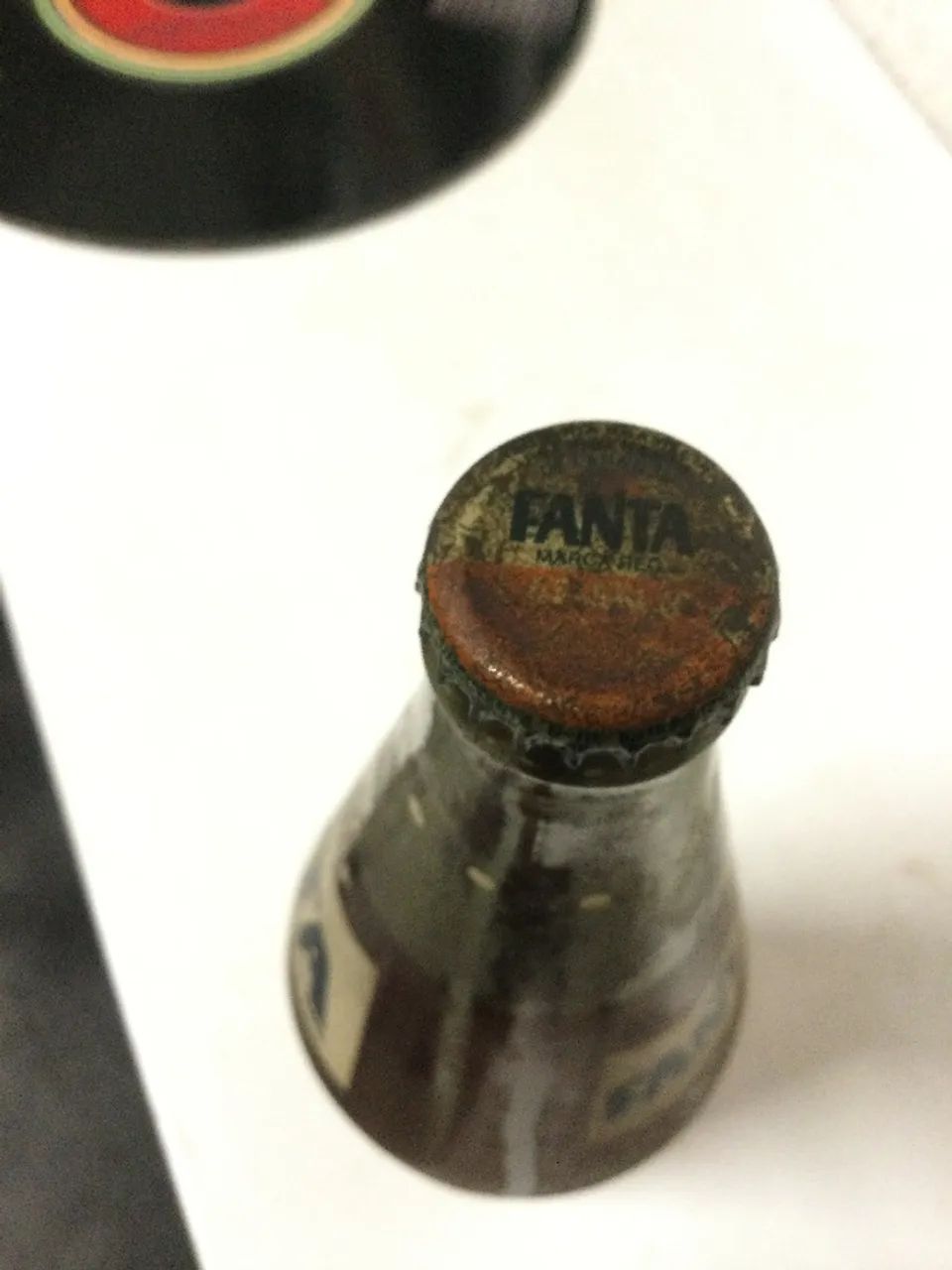 garrafa antiga fanta lacrada - Foto 5