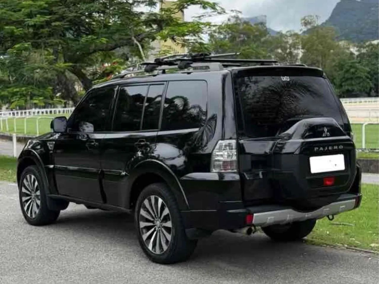 Mitsubishi Pajero full 2019 3.2 hpe 4x4 16v turbo intercooler diesel 4p automático - Foto 3