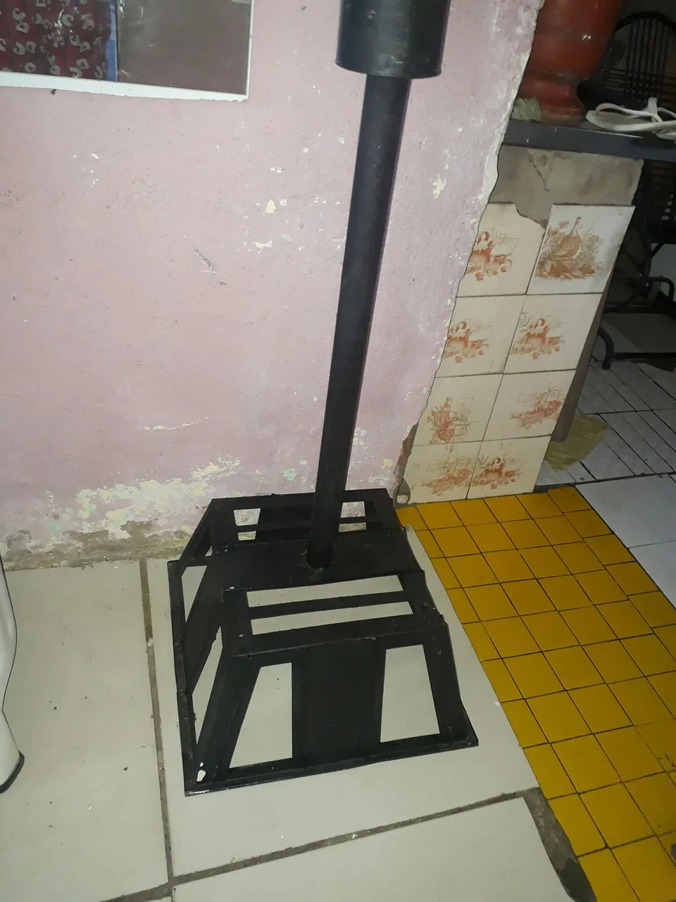 Lixeira. Não Entrego! Leia bem o anúncio!