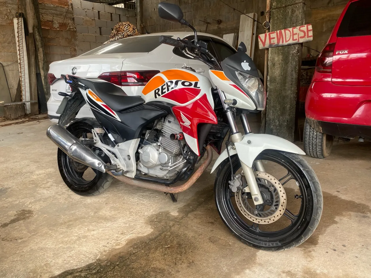 Vendo cb 300 Repsol R$13.000 (Moto de Procedência)