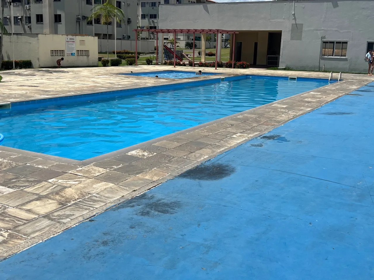 Vendo ou troco apartamento no harmonia