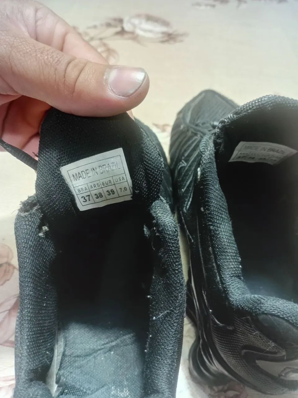 Tênis Preto - Foto 4