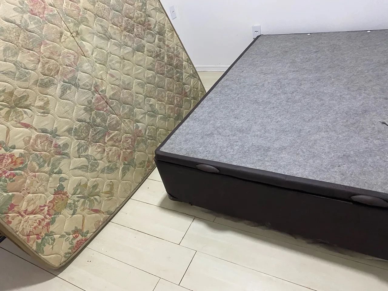 Cama Box de Casal com Baú mais colchão - Foto 2