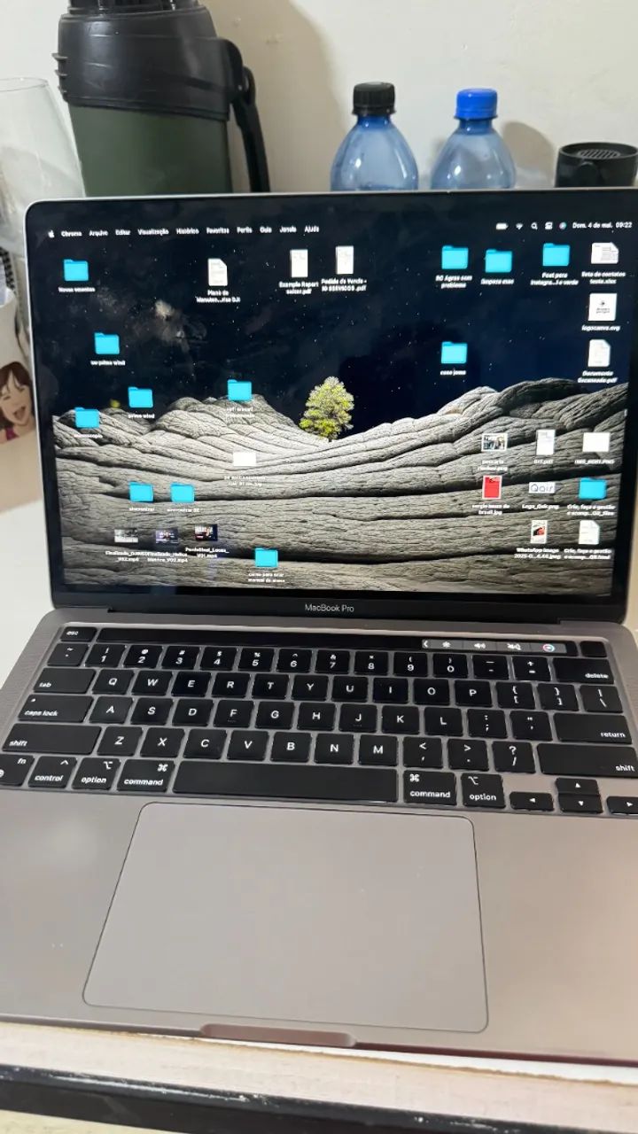 Macbook Pro M2 512gb 8 ram