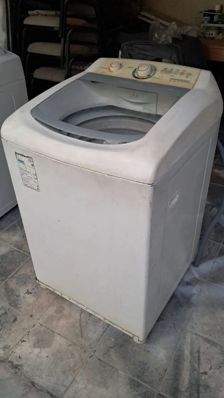 VENDO MAQUINA DE LAVA CONSUL 