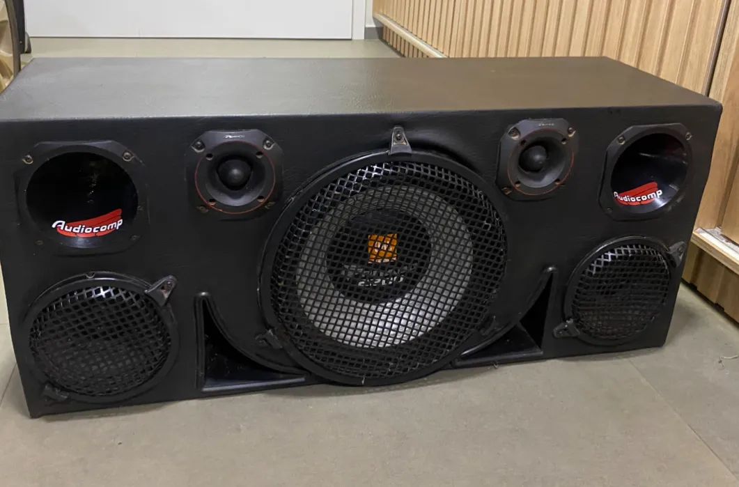 Caixa de Som Automotiva JBL Tornado e Módulo Taramps - Foto 4