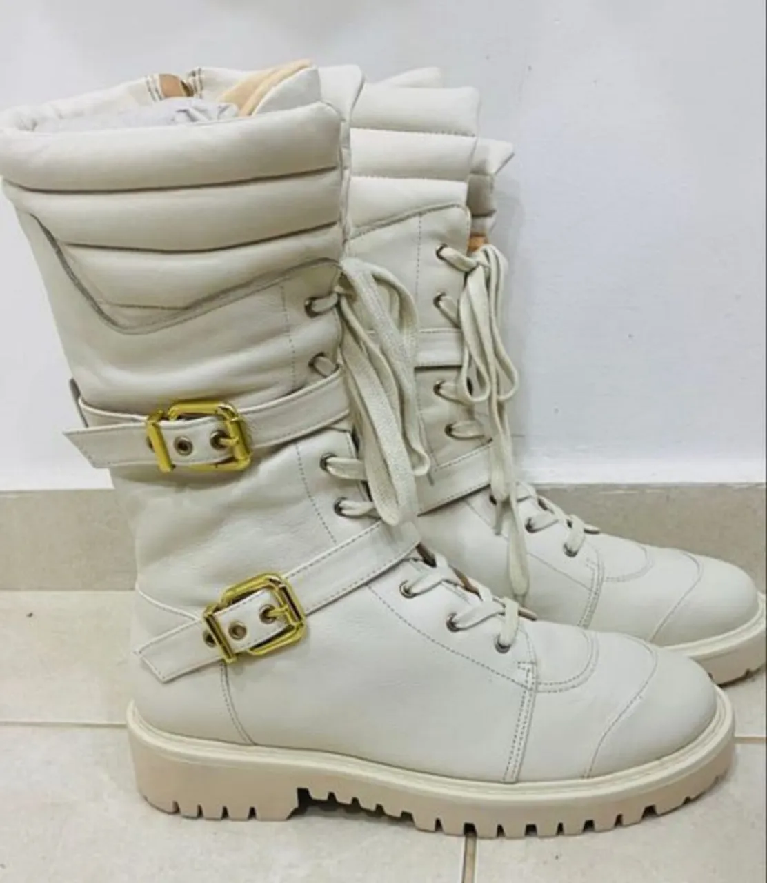 Bota Luiza Barcelos Cano Alto - Off White - Nº 36 - Semi-nova!