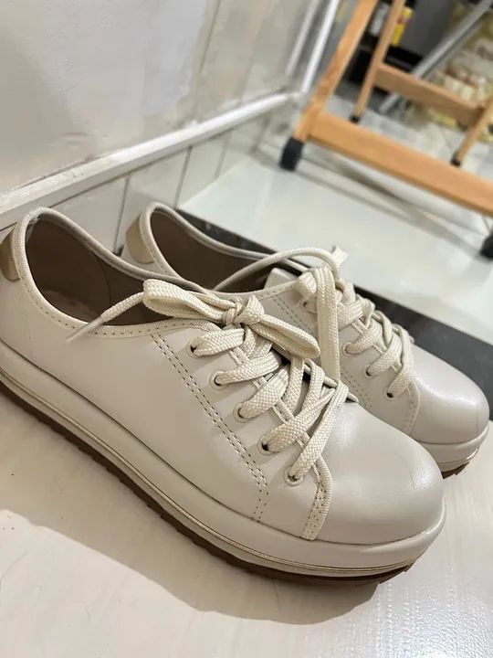 Tênis off white Feminino Casual - Foto 6