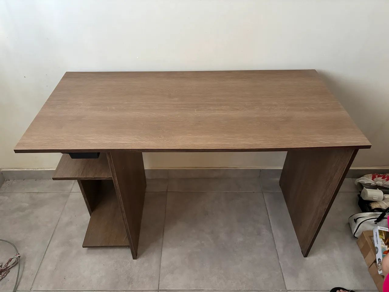 Desk64840838257537121