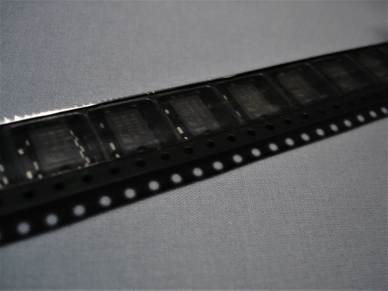 CI SMD TNY268GN - Kit 50 Peças  - Foto 3