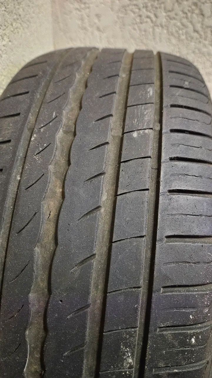 Jogo de Pneus Pirelli Cinturato P1 Plus 195/40 R17 - Foto 3