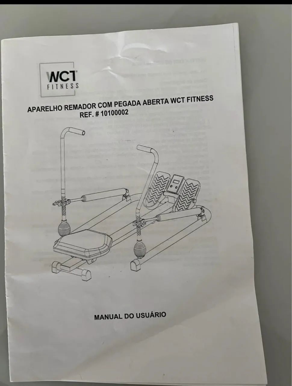 Aparelho remador com pegada aberta63824634242435123