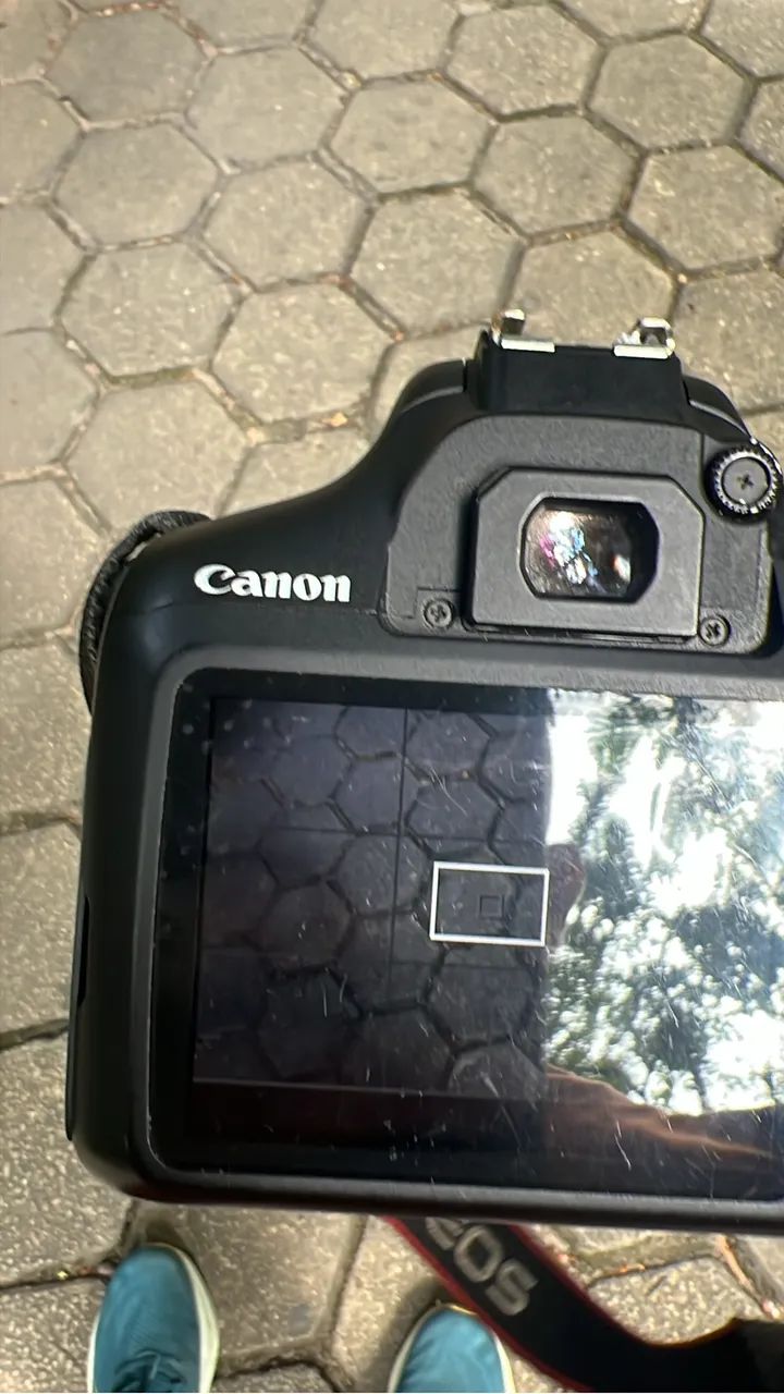 Vendo Câmera Canon EOS Rebel T7 - Foto 3