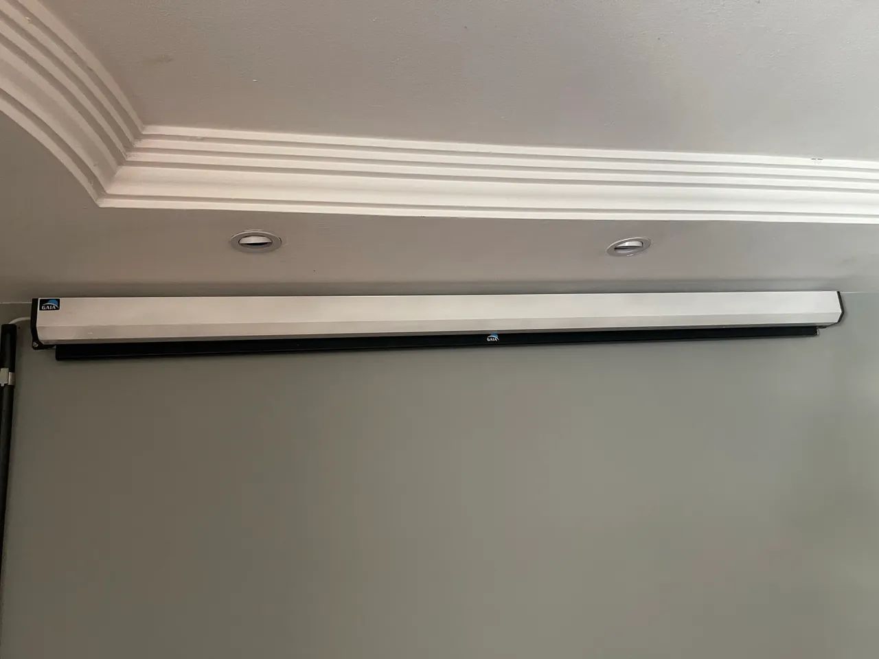 Tela retrátil Gaya automático 110v - Foto 4