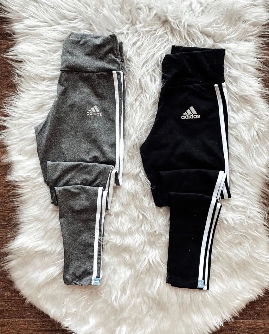 Duas calças legging flaneladas 