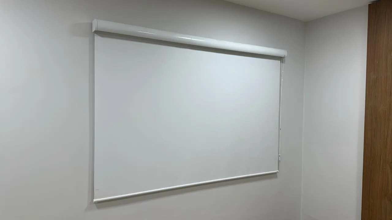 Persiana Rolô em Perfeito Estado 1,35 x 1,95