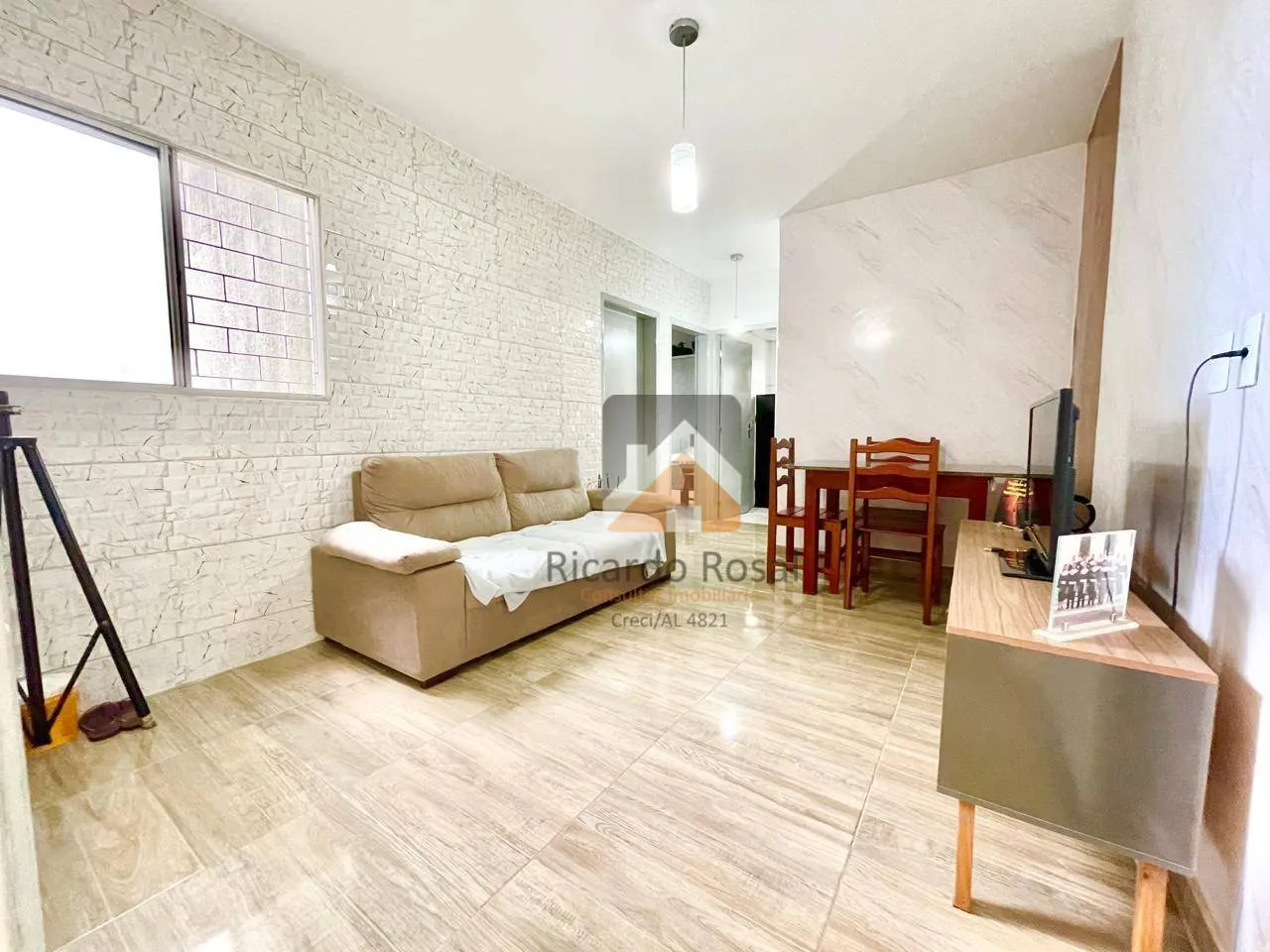 Apartamento térreo c/ 2 quartos e mobília planejada no Parque Petrópolis 3!!!