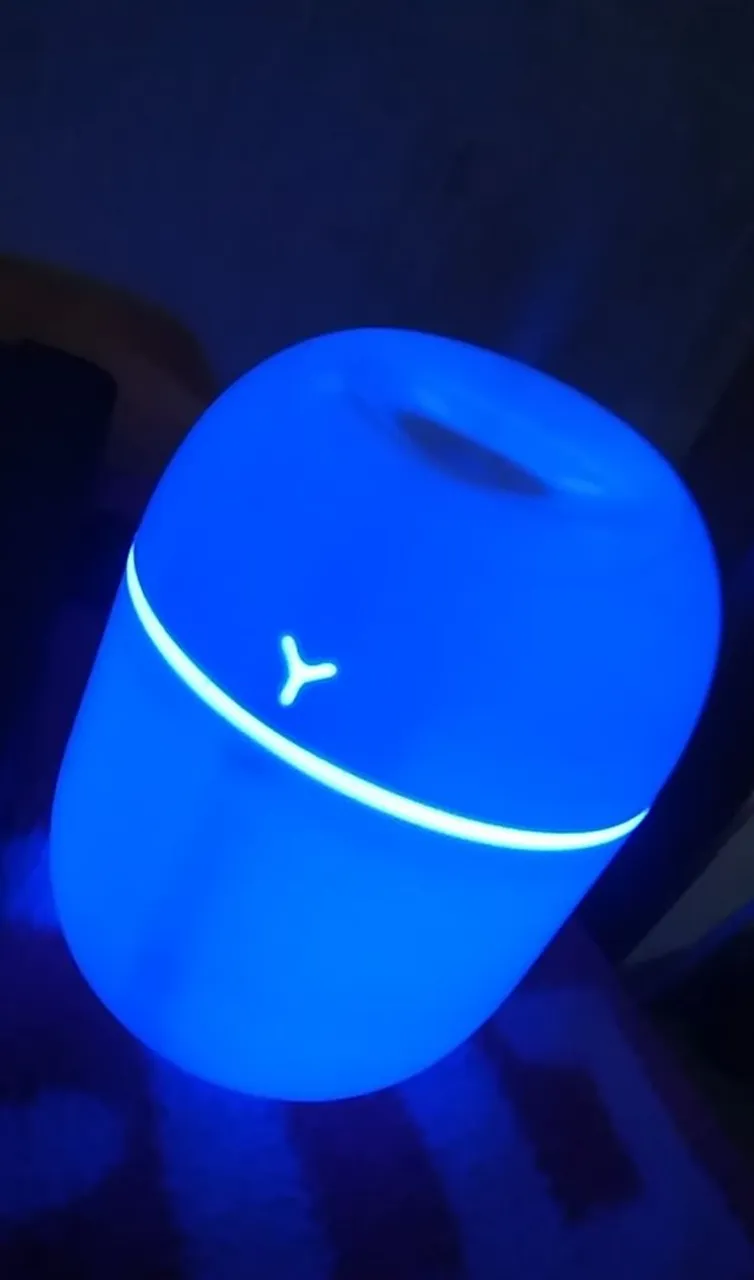 Umidificador de Ar Ultrassônico Azul com LED