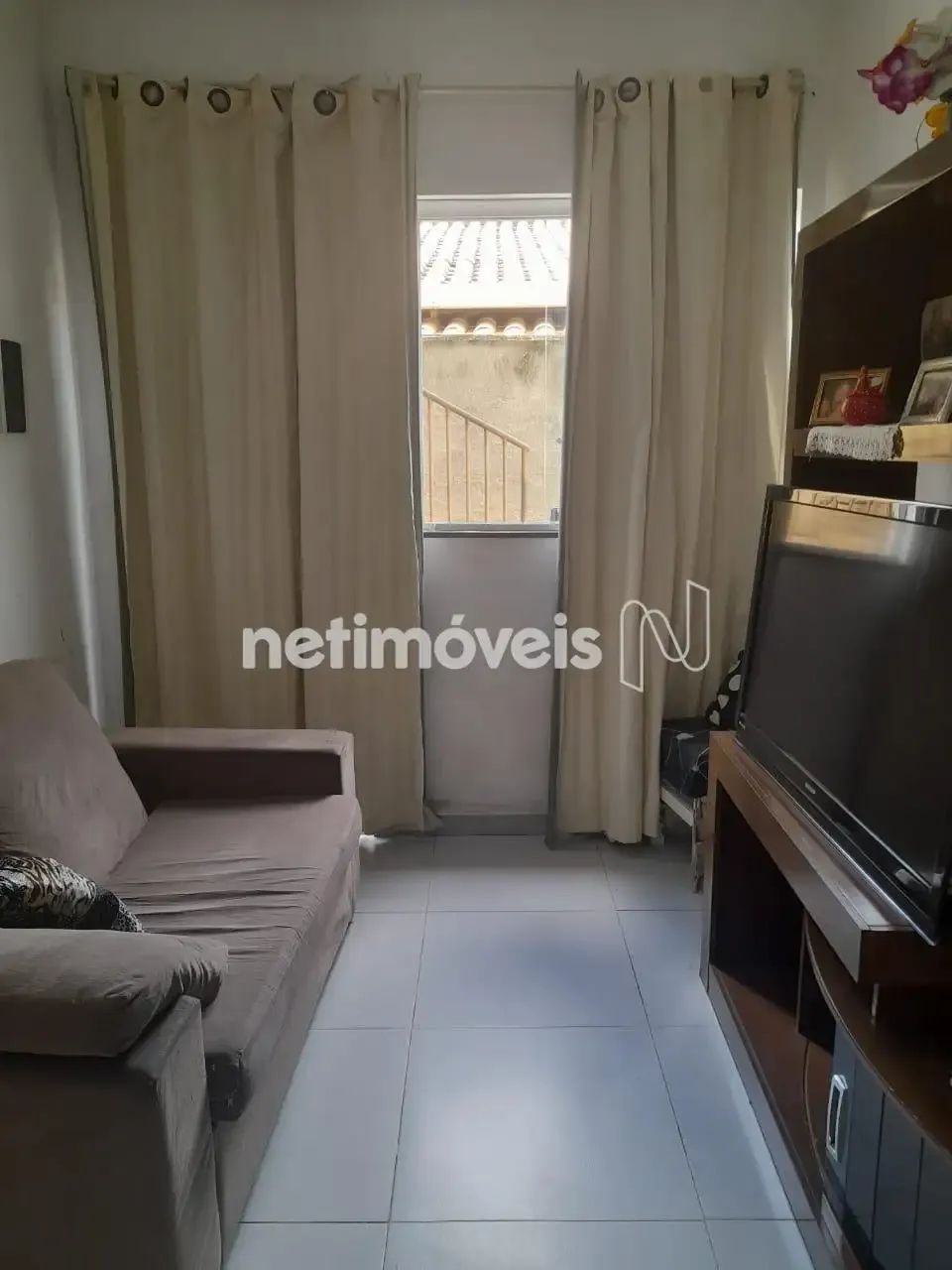 Oportunidade! Casa 3 quartos com suíte e espaço para churrasco - Foto 4