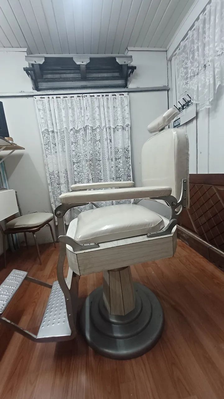Cadeira de barbearia - Foto 2