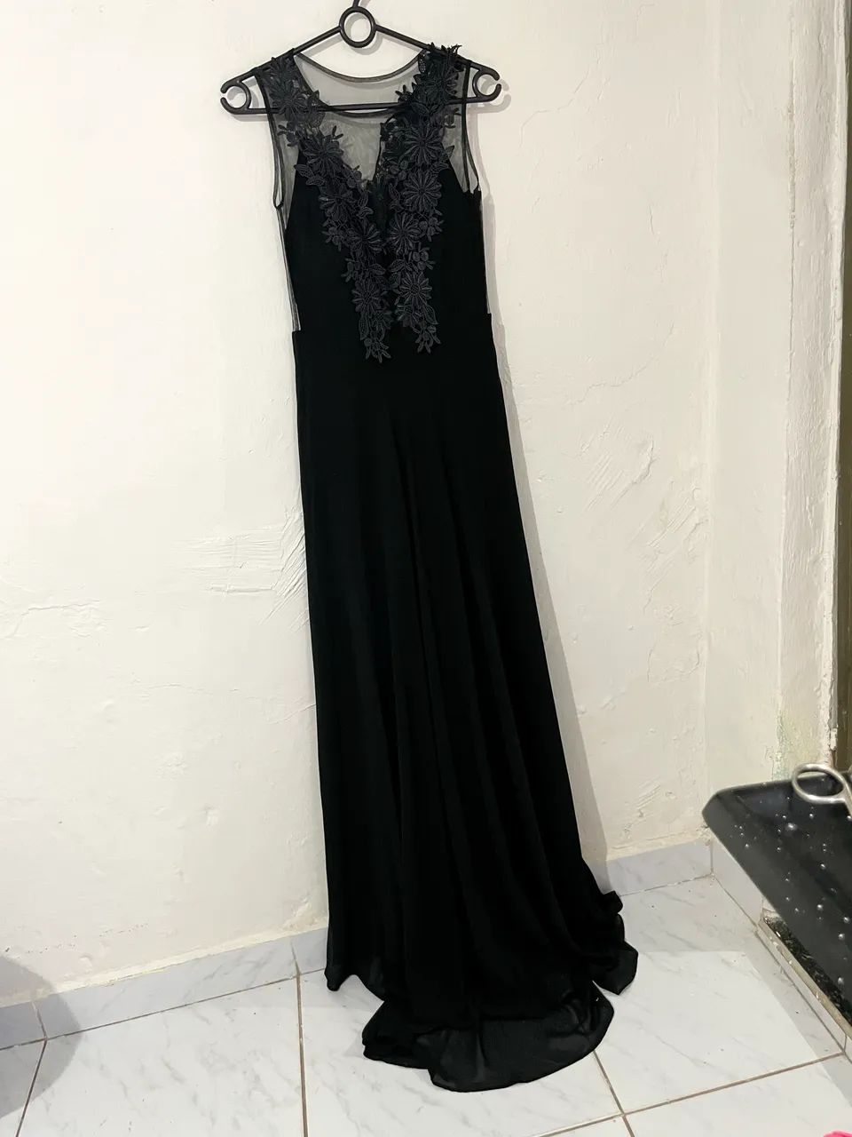 Vestido Longo Preto - Renda e Tule - Foto 2
