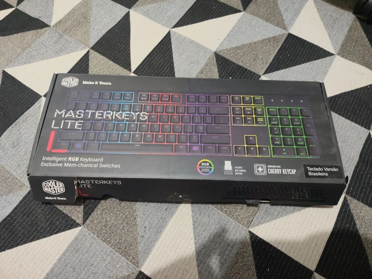 Teclado gamer coolermaster em excelente estado  - Foto 3