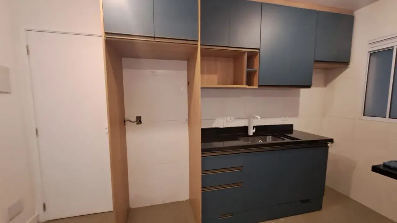 Apartamento para Locação com armários  Parque Assunção