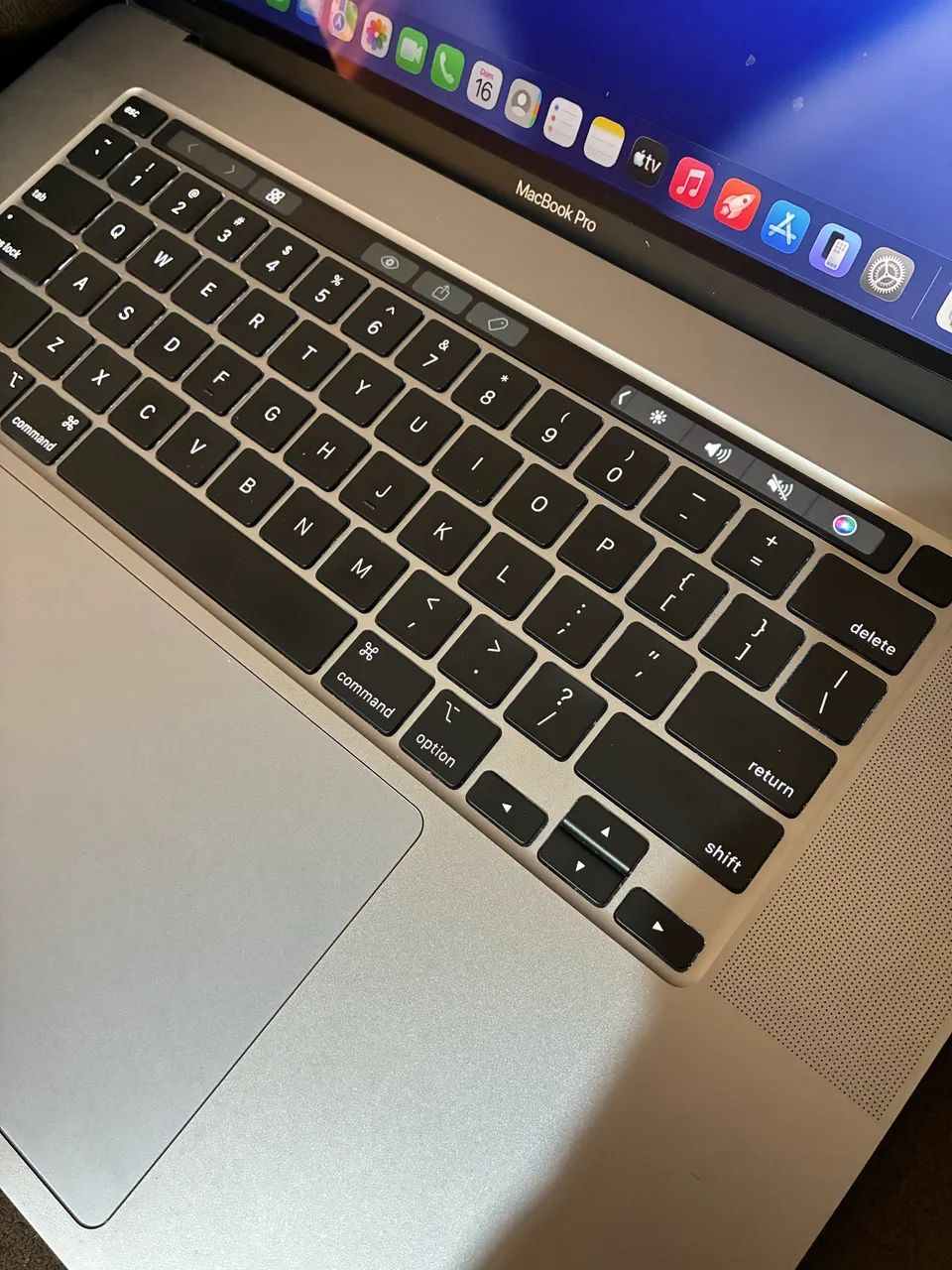 MacBook Pro 16 2019 - Foto 6