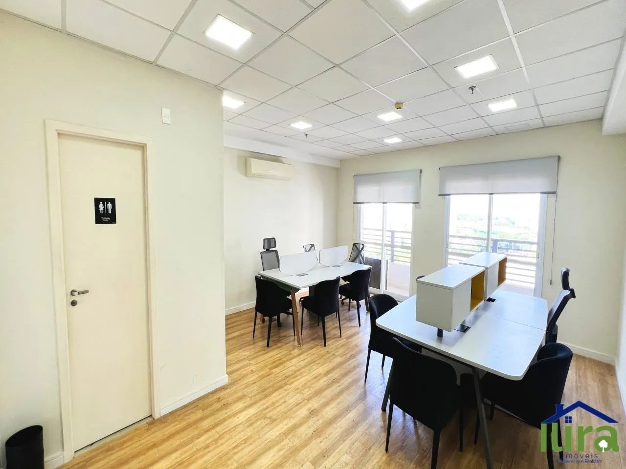 Sala Comercial de 41m³ e 1 Vaga de Garagem No Centro Empresarial Jardins Do Brasil No Cent