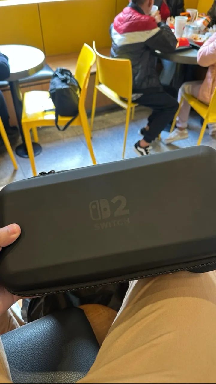 Nintendo Switch 2 - 256gb - Foto 3