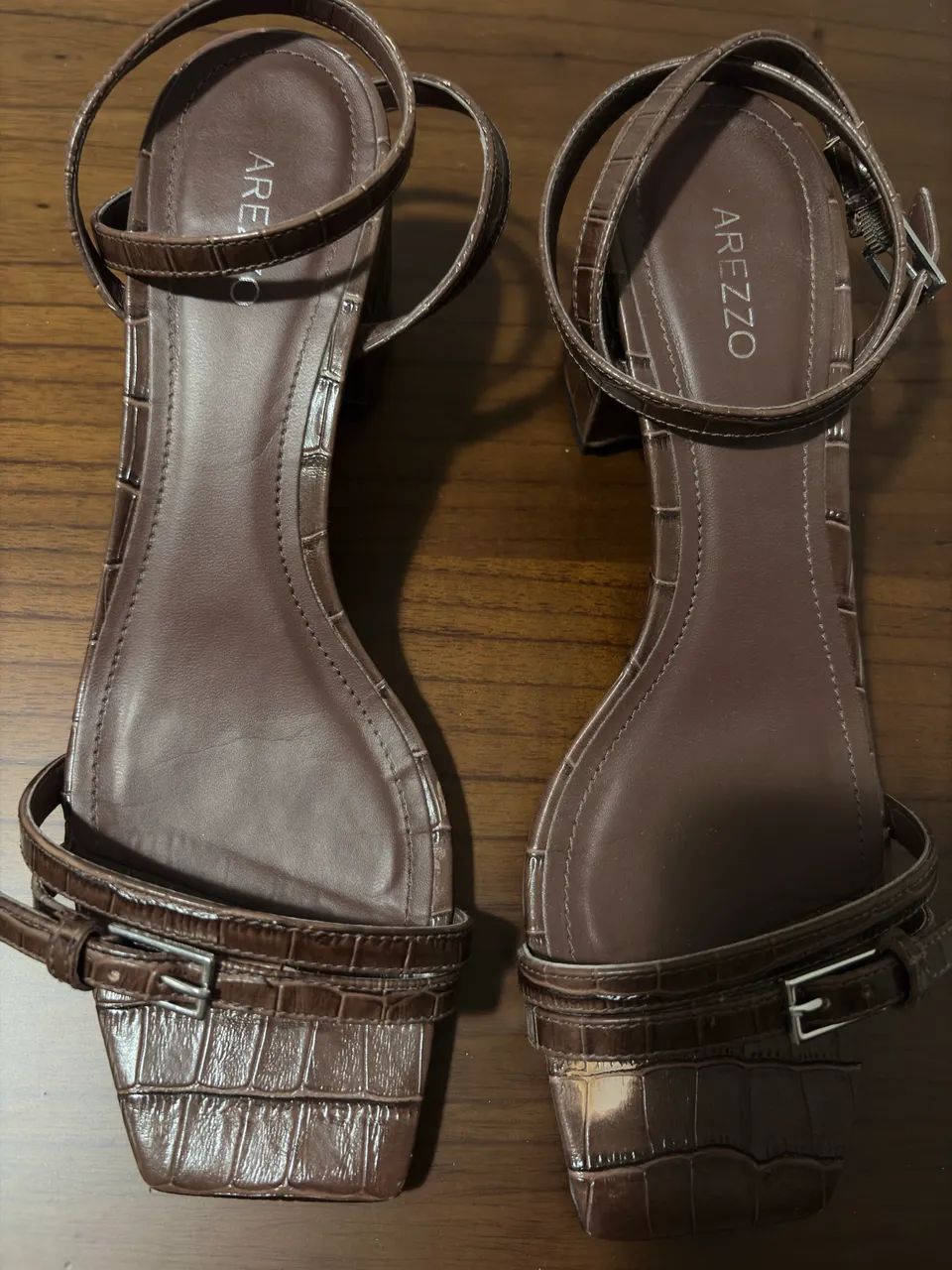 Sandália Arezzo - Foto 2