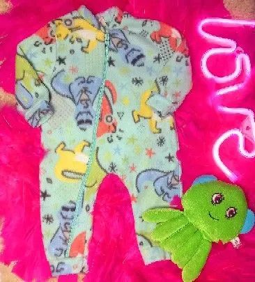 PACOTE DE ROUPAS DE BEBE 
