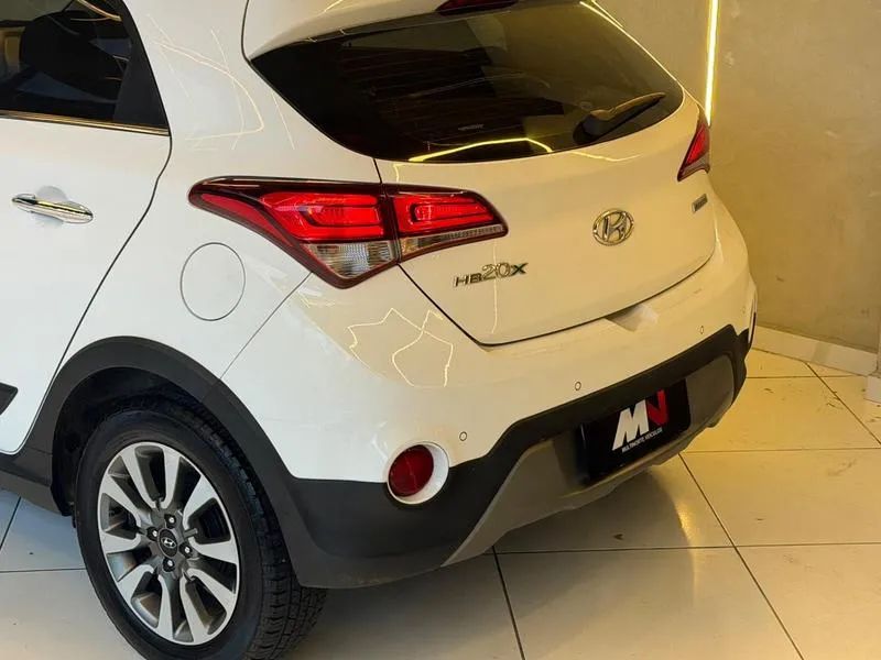 Hyundai HB20X Diamond 1.6 Flex 16V Aut., foto 7 de 13