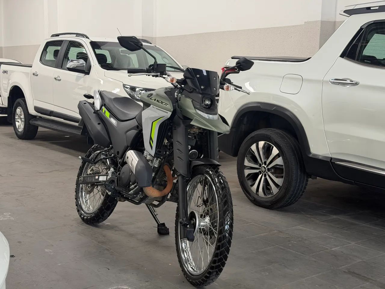 XTZ Lander 250  - Foto 4