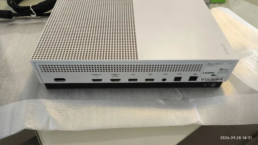 Xbox One 1 TB - Foto 3